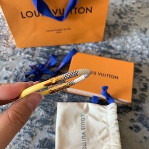 Louis Vuitton Daily Confidential leather bracelet